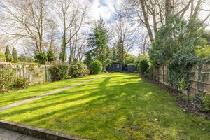 Photo 27- click for photo gallery